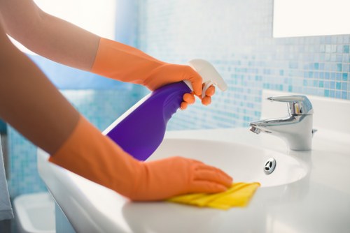 Customer raising a carpet cleaning concern for review