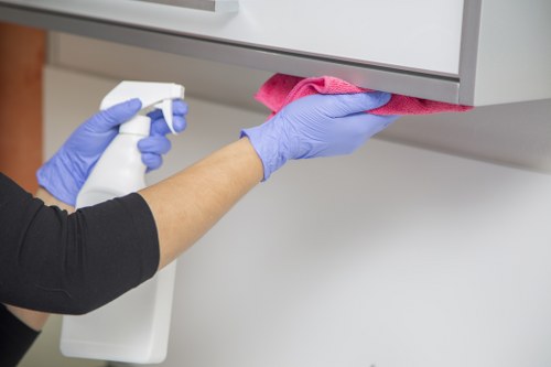 Local Hounslow cleaners providing reliable cleaning support